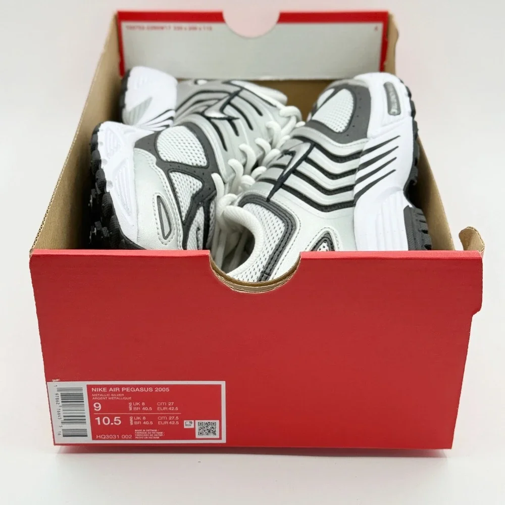 Nike‎ Air Pegasus 2005 Shoes Size 9 Mens Metallic Silver HQ3031-002 NEW
